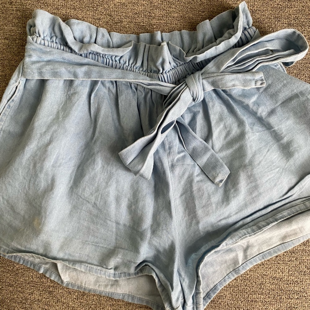 Love Tree Blue Paper Bag Shorts with belt